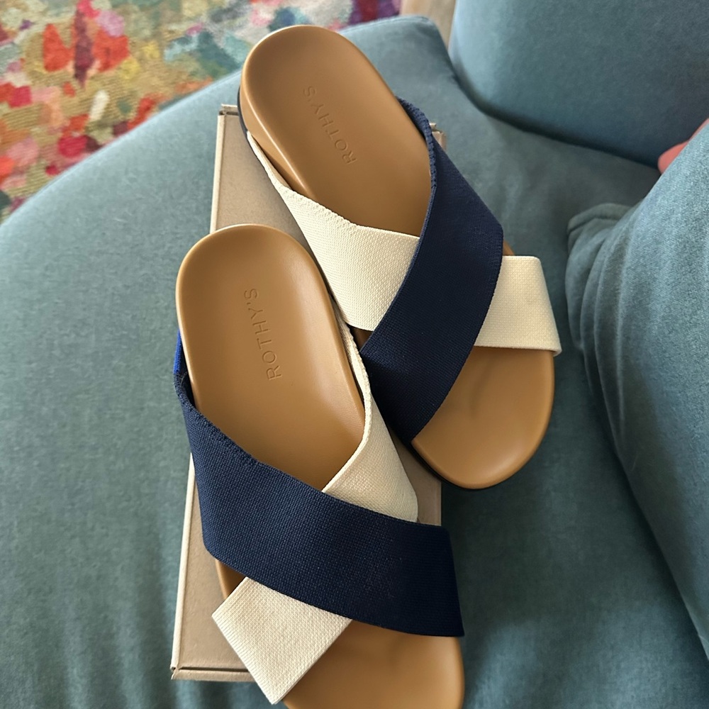 Rothy's Blue and White Sandals Weekend Slide - NEW never worn